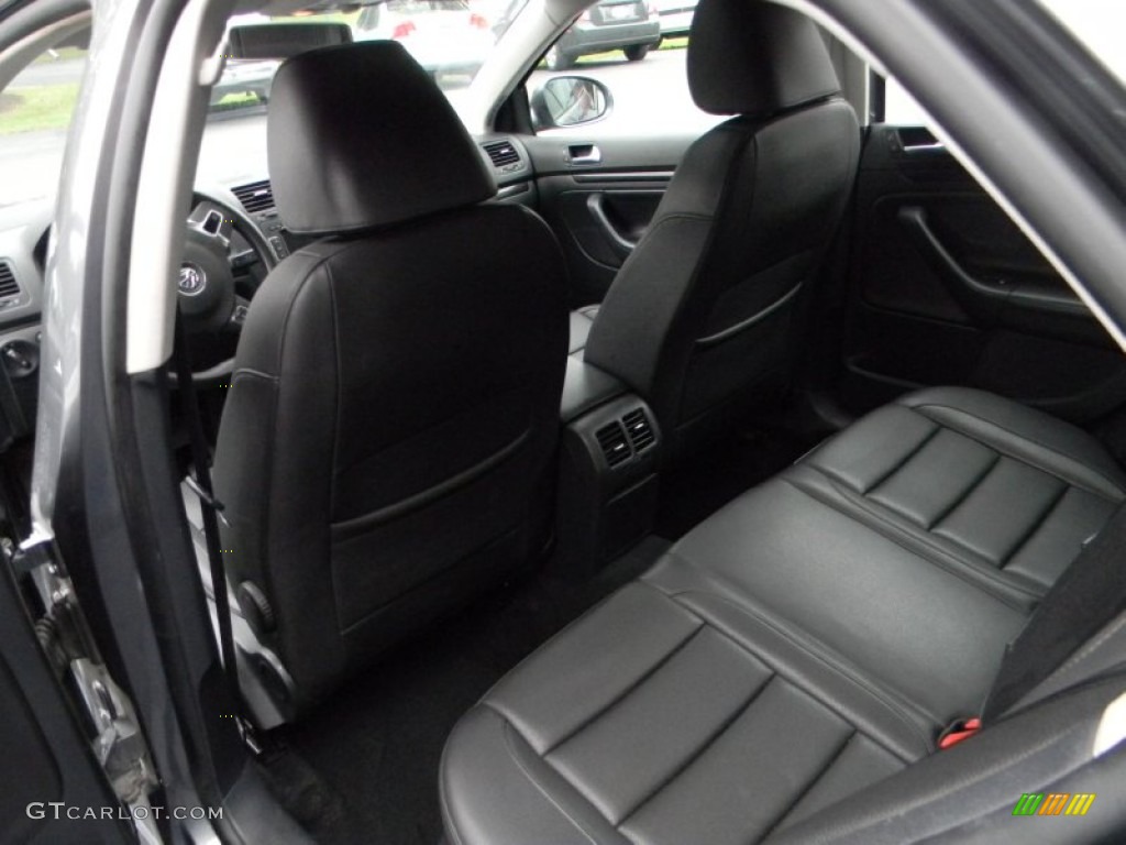 2010 Jetta TDI Sedan - Platinum Grey Metallic / Titan Black photo #24