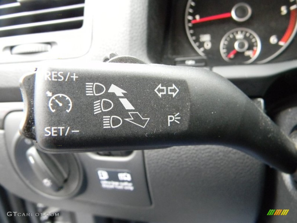 2010 Jetta TDI Sedan - Platinum Grey Metallic / Titan Black photo #29