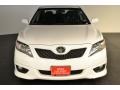 Super White - Camry SE Photo No. 2