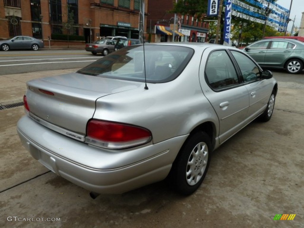2000 Cirrus LX - Bright Silver Metallic / Agate Black photo #4