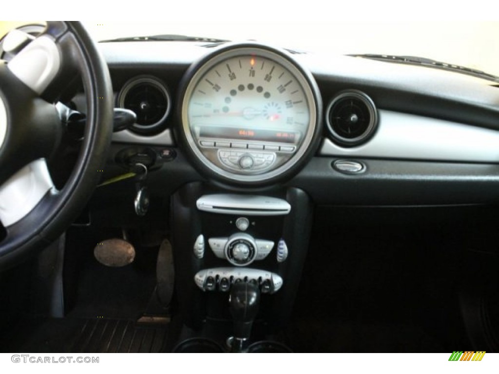 2007 Cooper Hardtop - British Racing Green Metallic / Carbon Black/Carbon Black photo #5