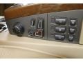 Beige Controls Photo for 2008 BMW 7 Series #54463260