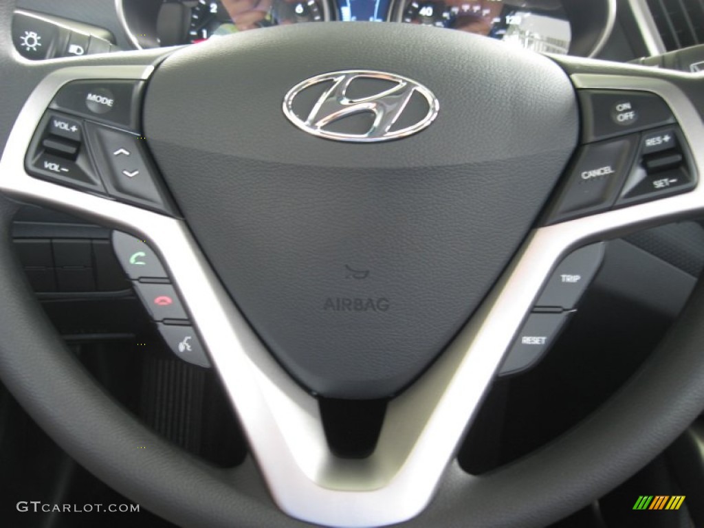 2012 Hyundai Veloster Standard Veloster Model Controls Photo #54466679