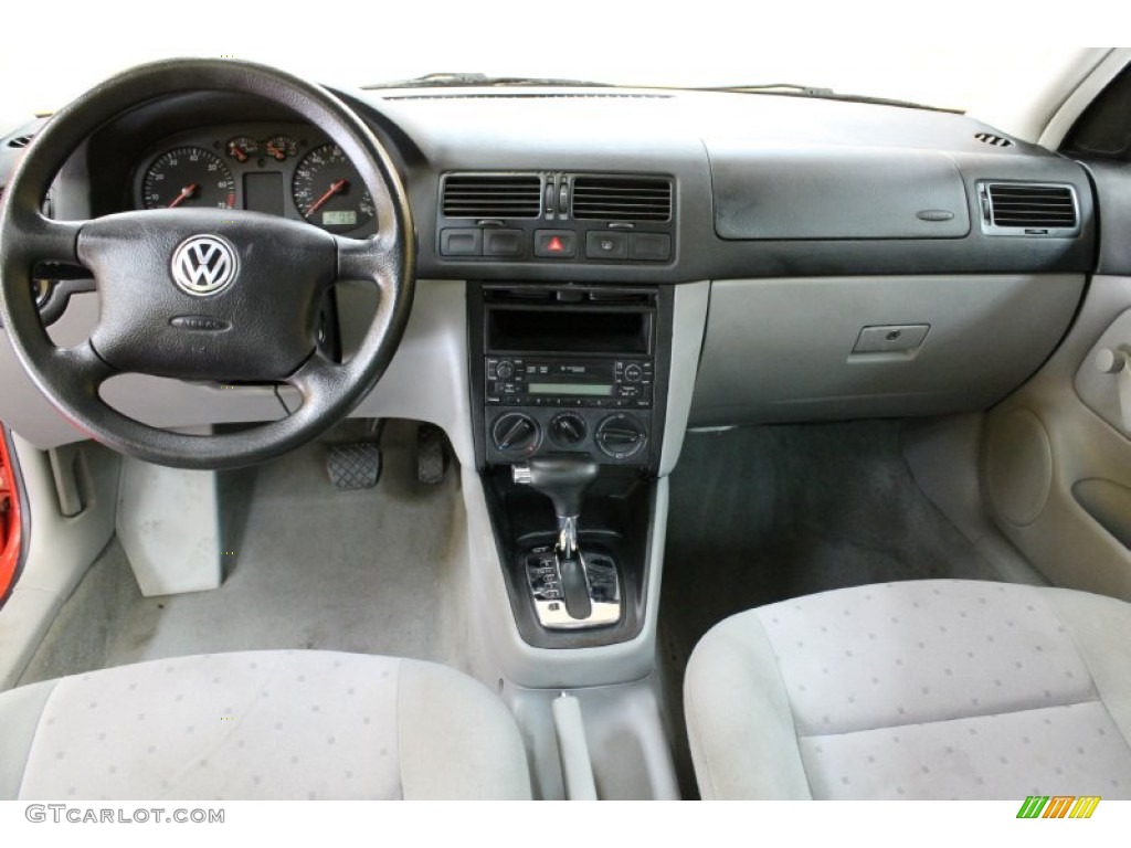 2000 Volkswagen Jetta GL Sedan Gray Dashboard Photo #54468204