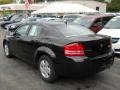 Brilliant Black Crystal Pearl - Avenger SXT Photo No. 12