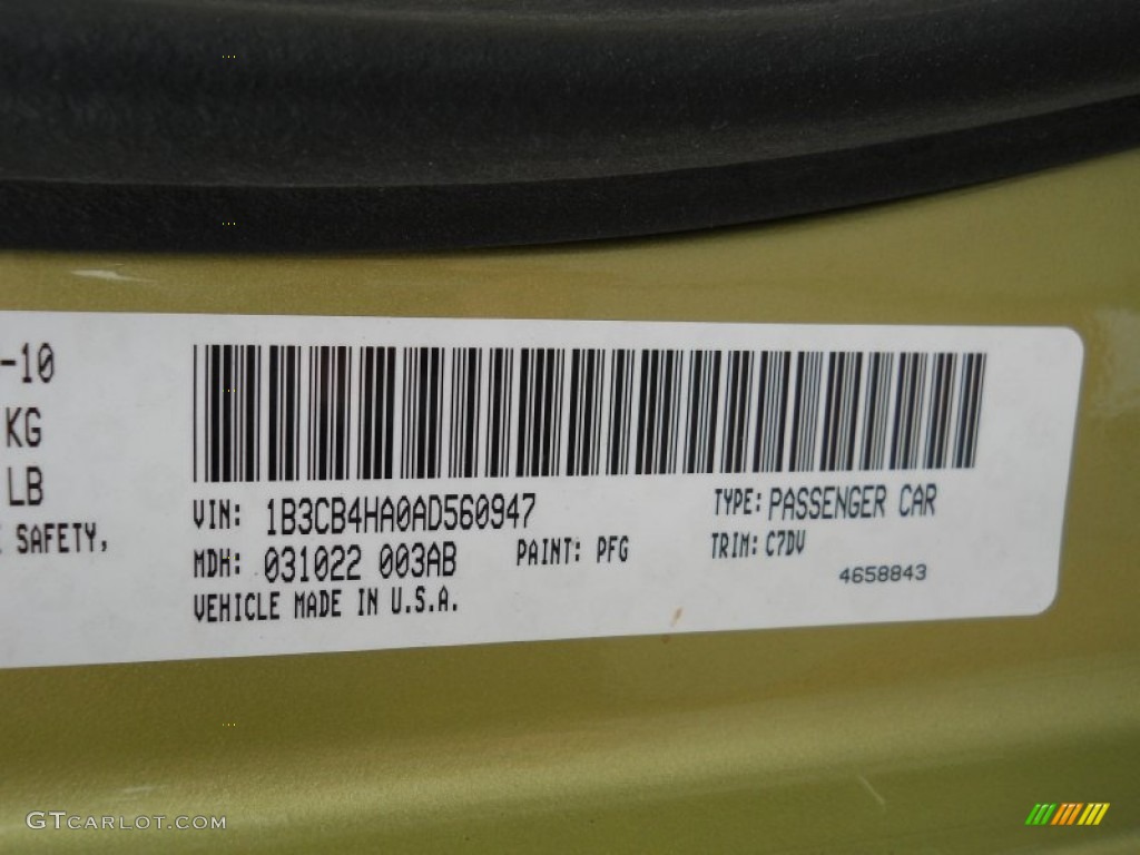 2010 Caliber SXT - Optic Green Metallic / Dark Slate Gray photo #22