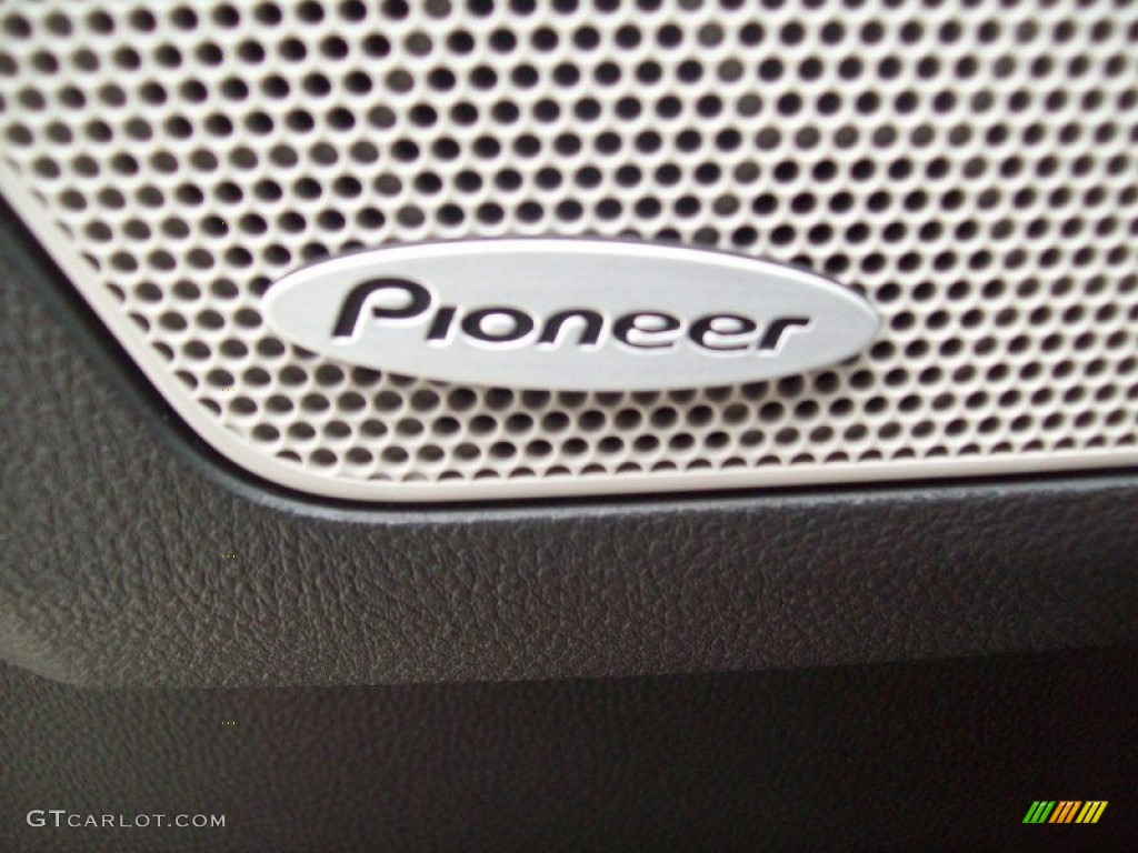 2011 Chevrolet Equinox LTZ AWD Audio System Photo #54471066