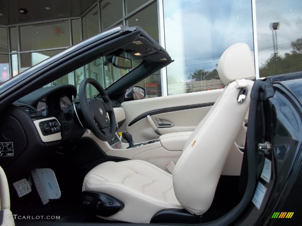 Pearl Beige Interior 2012 Maserati GranTurismo Convertible GranCabrio Sport Photo #54471595