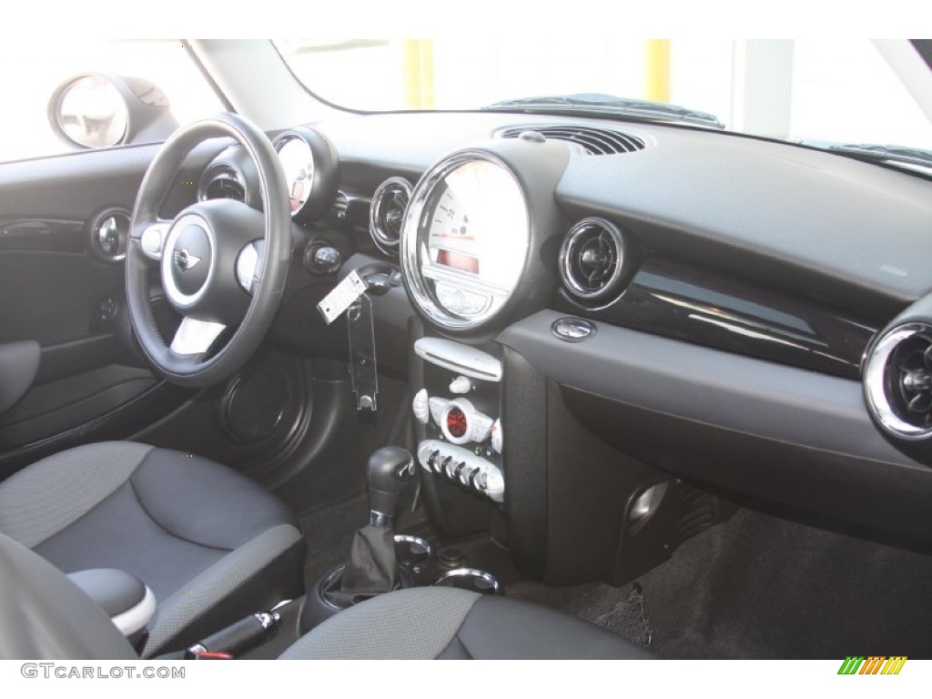 2010 Cooper Hardtop - British Racing Green Metallic / Grey/Carbon Black photo #28