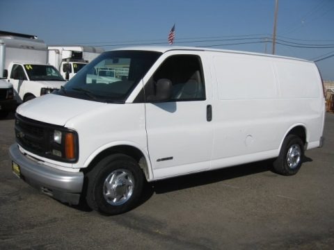 2002 Chevrolet Express 1500 Cargo Van Data, Info and Specs