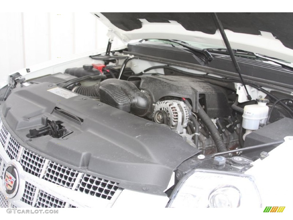 2010 Cadillac Escalade ESV Platinum Engine Photos