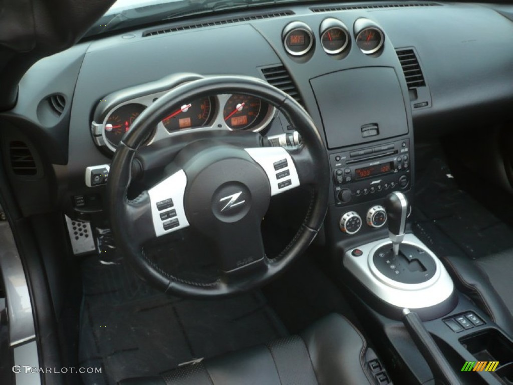 2007 Nissan 350Z Touring Roadster Charcoal Dashboard Photo #54473199