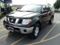 Super Black - Frontier SE Crew Cab 4x4 Photo No. 1