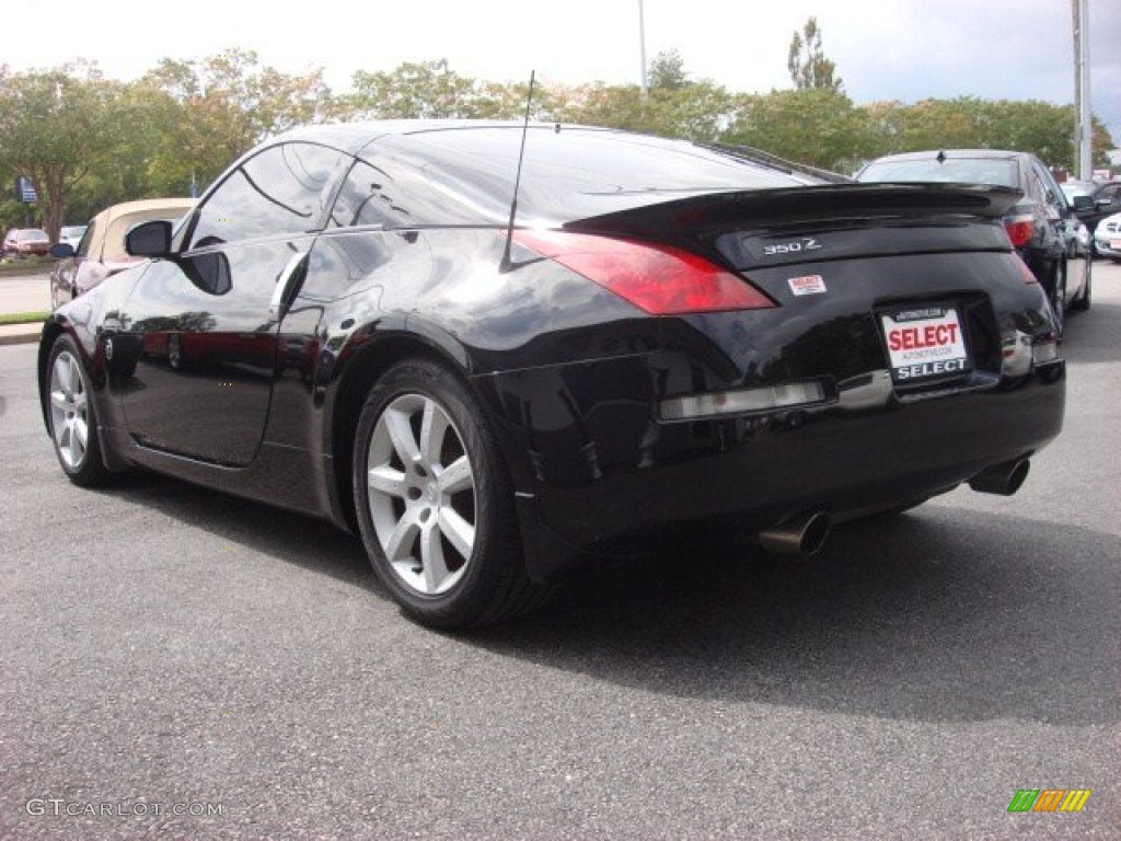 2004 350Z Coupe - Super Black / Carbon Black photo #5