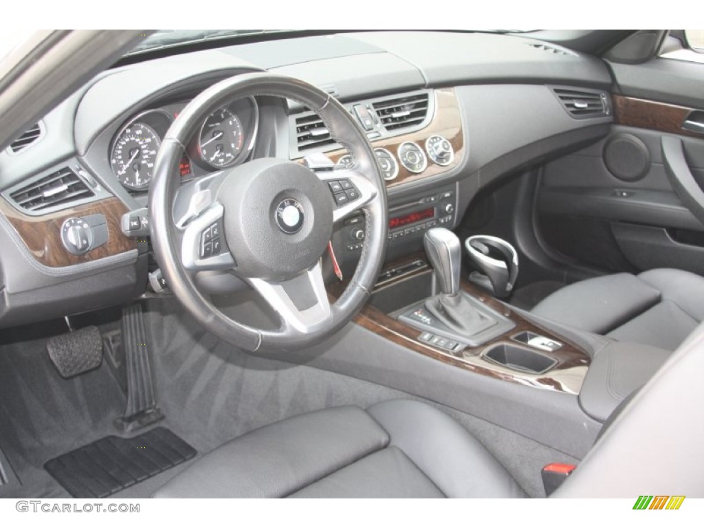 2011 Z4 sDrive30i Roadster - Jet Black / Black photo #14