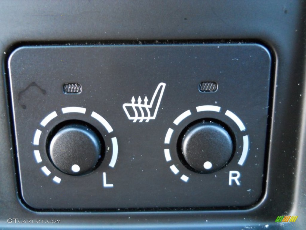2009 Toyota Highlander Hybrid Limited 4WD Controls Photo #54478265