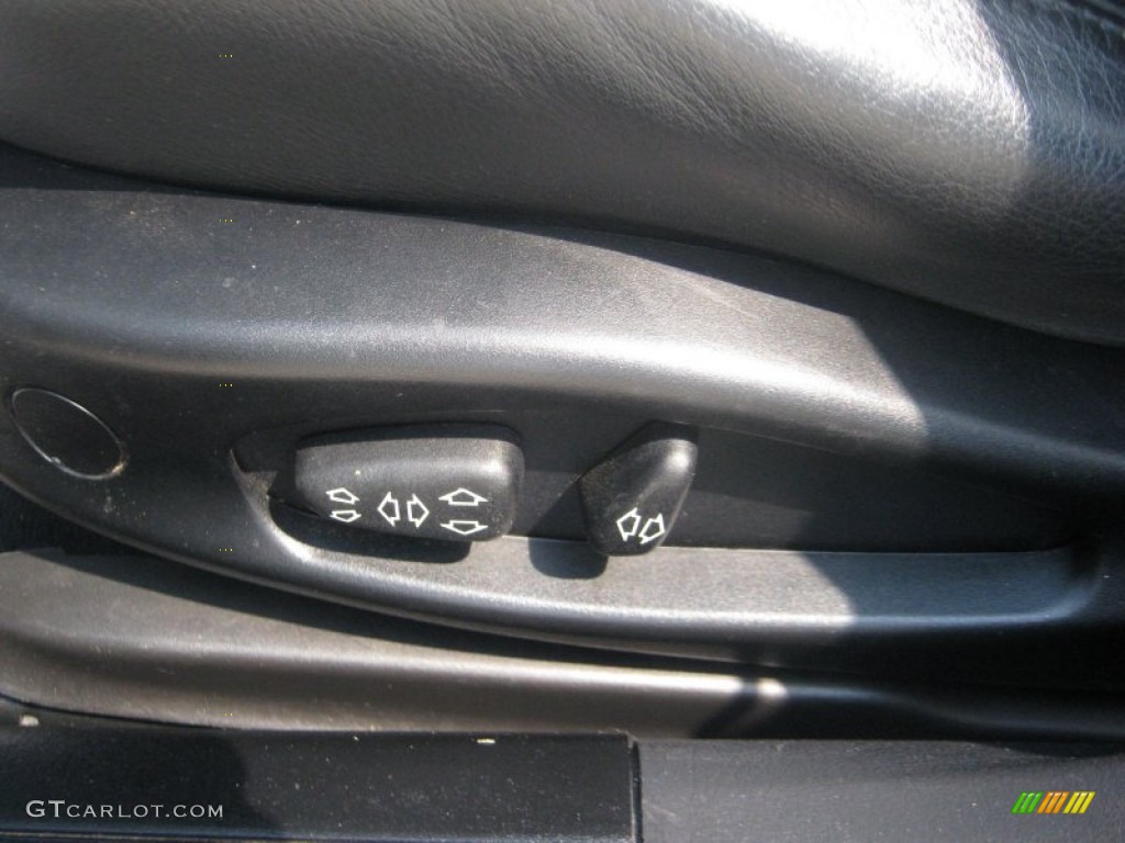 2004 3 Series 330i Sedan - Silver Grey Metallic / Black photo #14