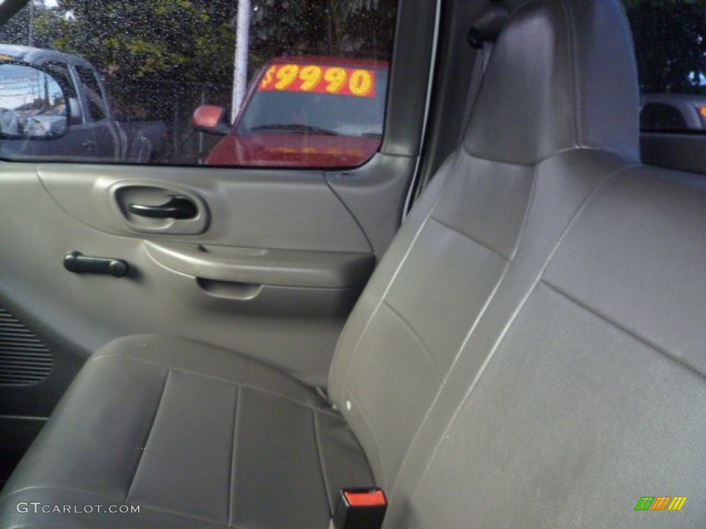 2003 F150 XL Regular Cab - Oxford White / Medium Parchment Beige photo #15