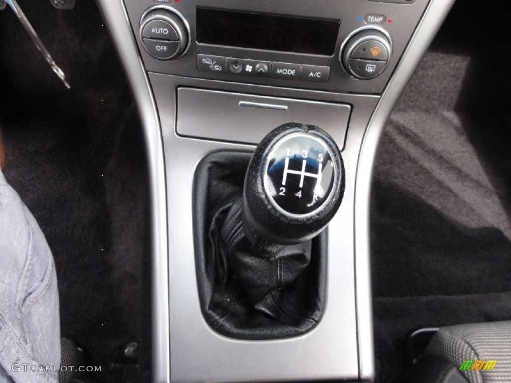 2005 Subaru Legacy 2.5 GT Sedan Transmission Photos