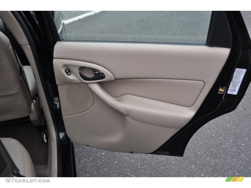 2001 Ford Focus ZTS Sedan Medium Pebble Door Panel Photo #54484145
