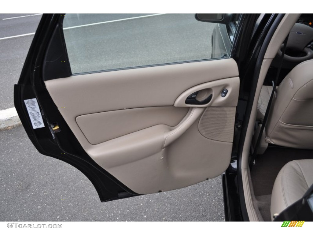 2001 Ford Focus ZTS Sedan Medium Pebble Door Panel Photo #54484154