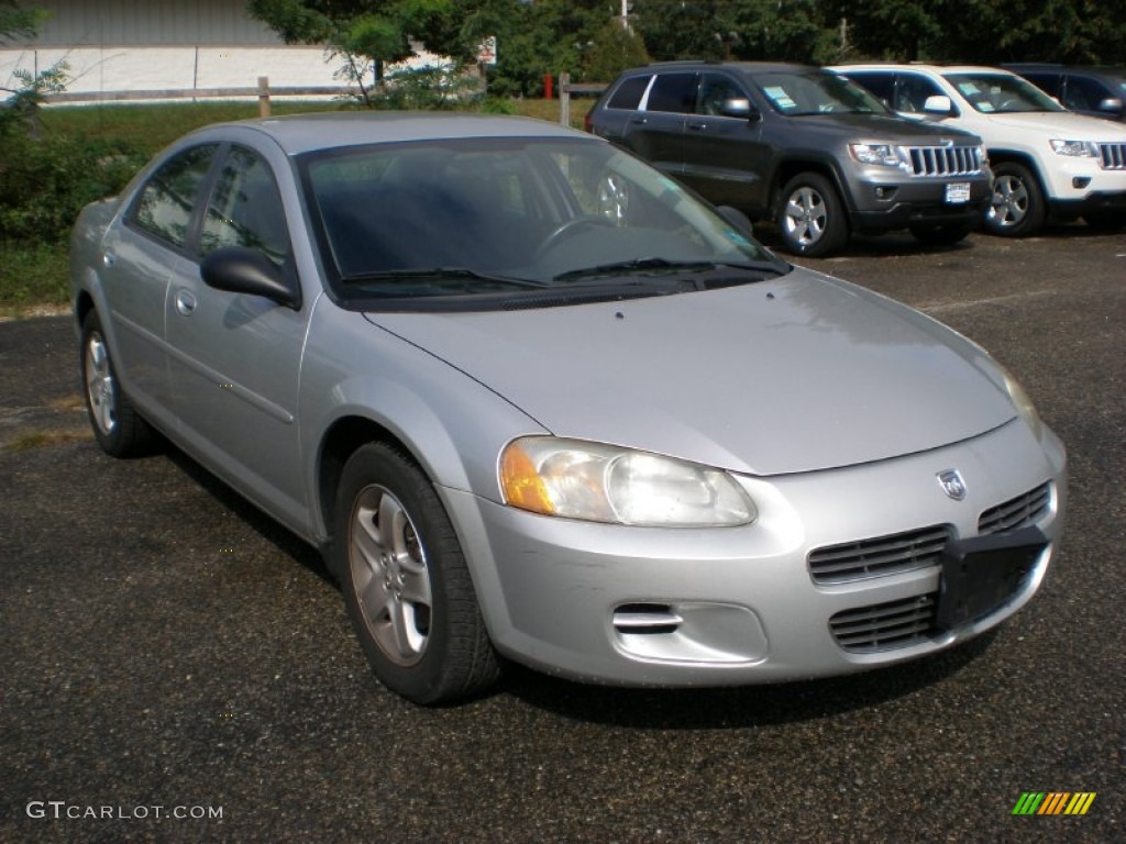 2002 Stratus SE Plus Sedan - Bright Silver Metallic / Dark Slate Gray photo #3