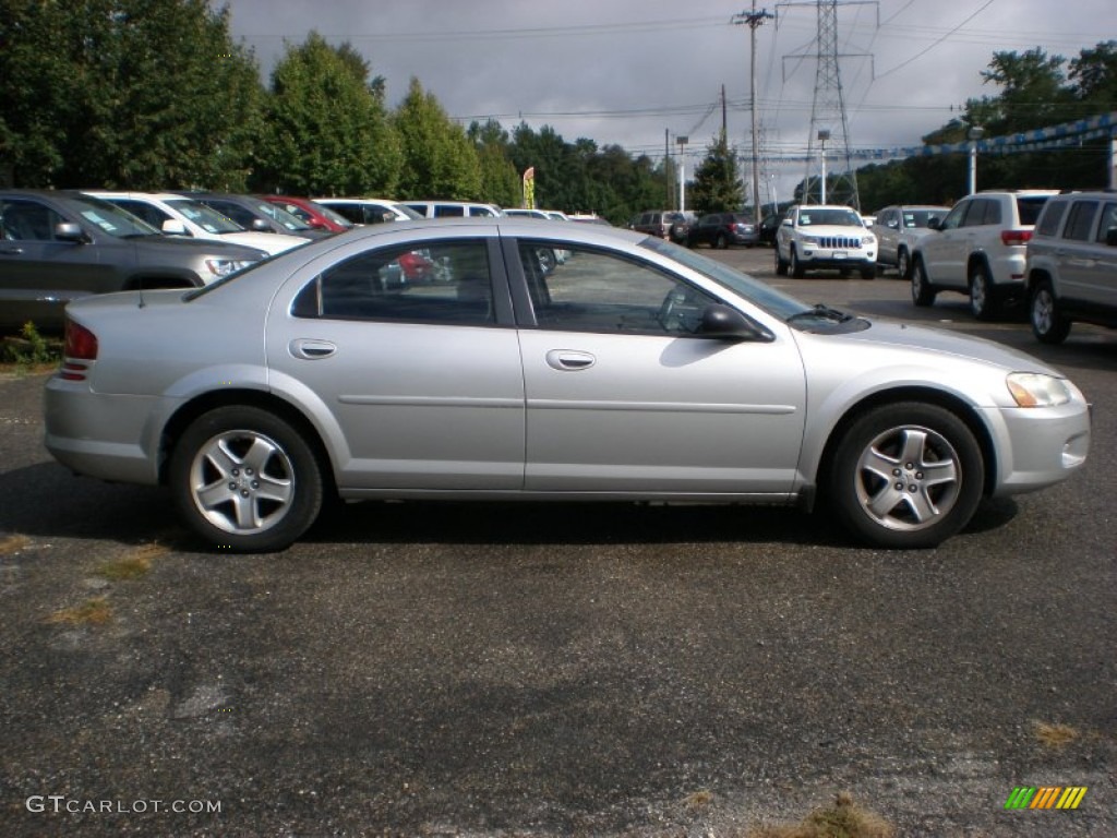 2002 Stratus SE Plus Sedan - Bright Silver Metallic / Dark Slate Gray photo #4