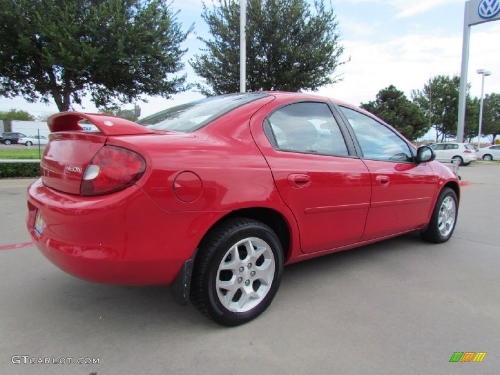 2002 Neon SXT - Flame Red / Dark Slate Gray photo #5