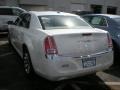 Bright White - 300 C Hemi Photo No. 2