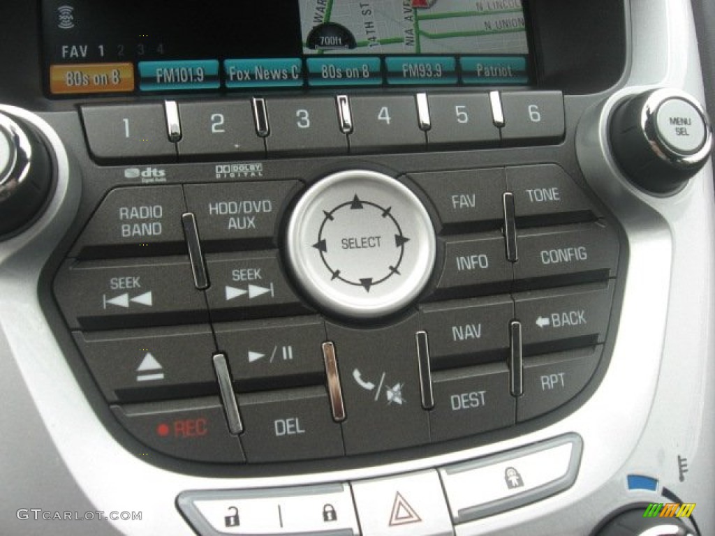 2010 Chevrolet Equinox LT Controls Photo #54490271