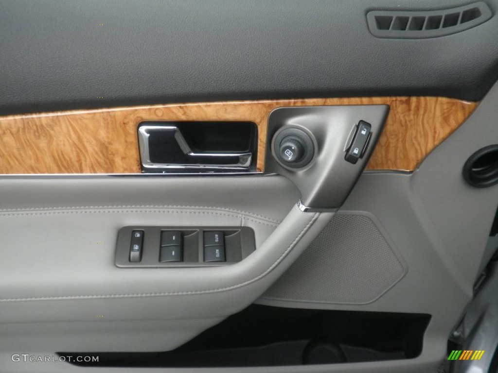 2012 Lincoln MKX AWD Controls Photo #54494264