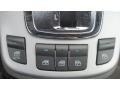 Light Gray Controls Photo for 2008 Chevrolet Equinox #54494669