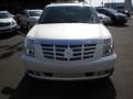 White Diamond - Escalade EXT Luxury AWD Photo No. 8