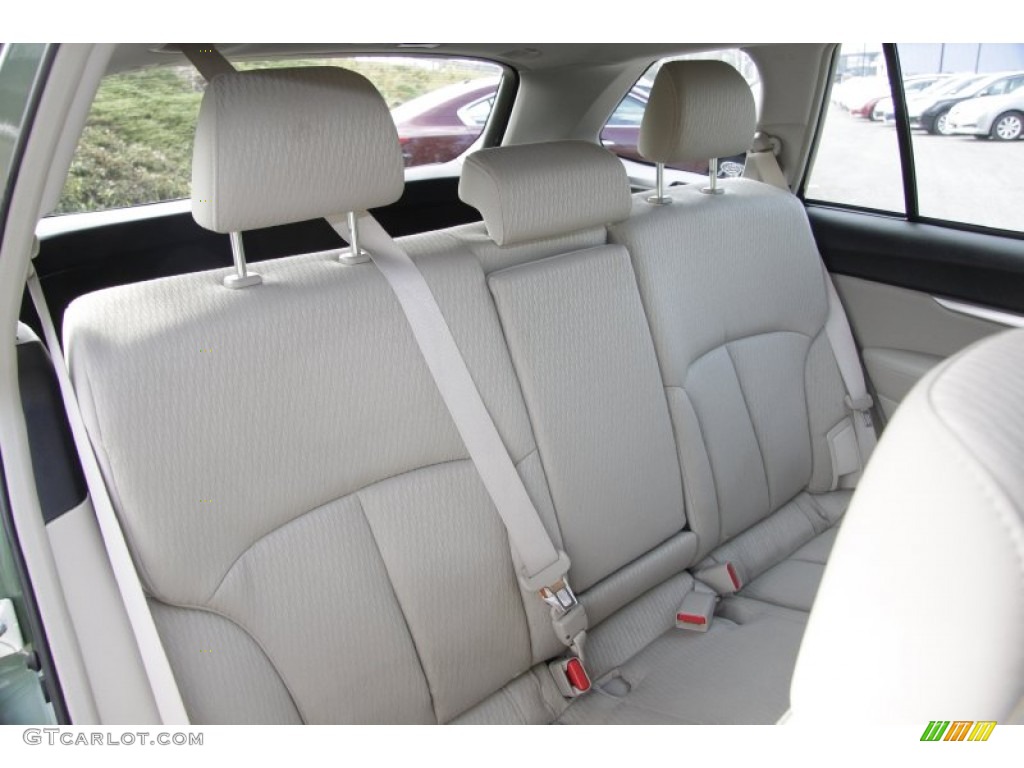 Warm Ivory Interior 2010 Subaru Outback 2.5i Wagon Photo #54497030