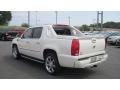 White Diamond - Escalade EXT Luxury AWD Photo No. 3