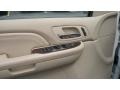 White Diamond - Escalade EXT Luxury AWD Photo No. 14