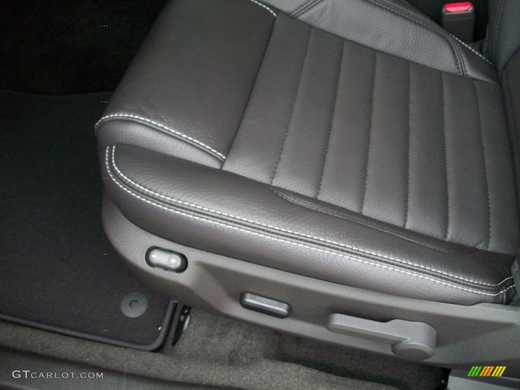 2012 Mustang GT Premium Coupe - Black / Charcoal Black photo #11
