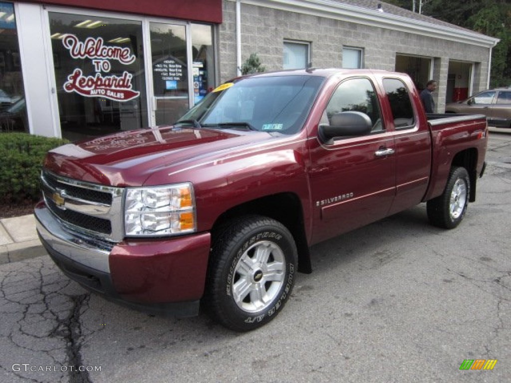 2008 Silverado 1500 LT Extended Cab 4x4 - Deep Ruby Metallic / Ebony photo #1