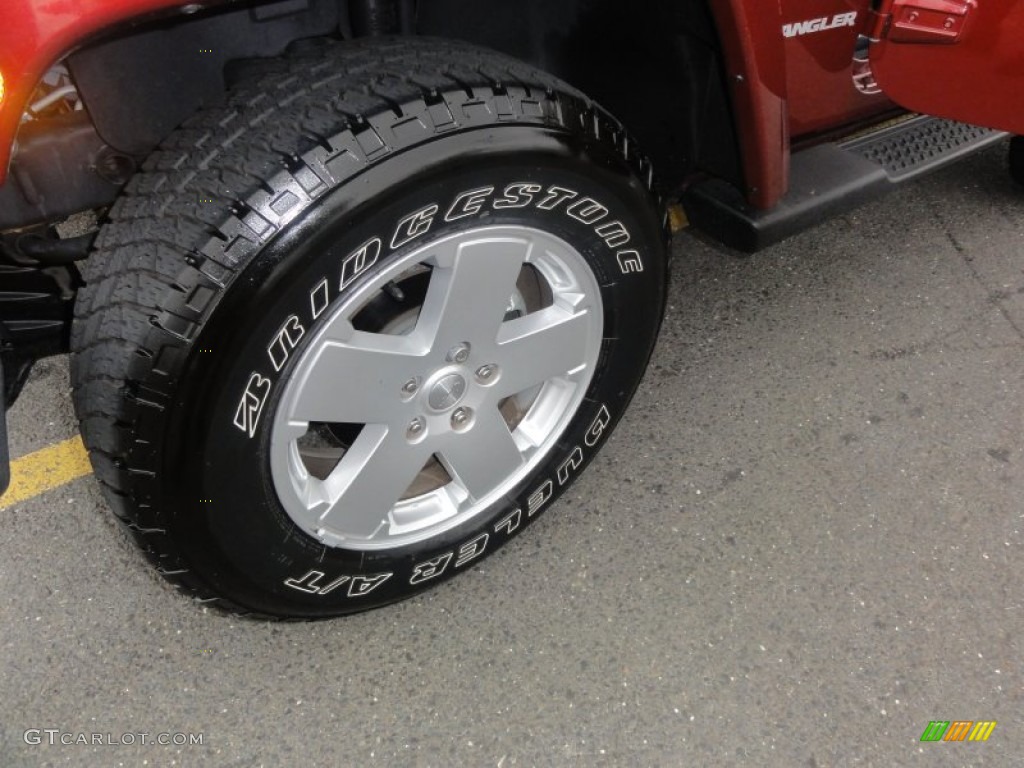 2010 Wrangler Sahara 4x4 - Red Rock Crystal Pearl / Dark Slate Gray/Medium Slate Gray photo #24