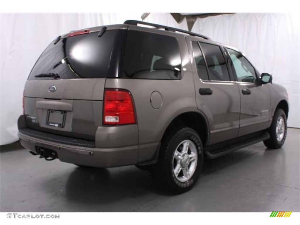 2004 Explorer XLT 4x4 - Mineral Grey Metallic / Graphite photo #4