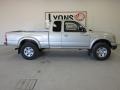 2002 Lunar Mist Metallic Toyota Tacoma Xtracab 4x4  photo #23