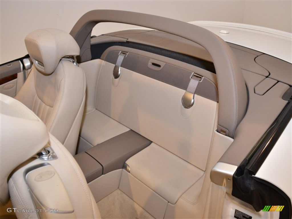 Stone Interior 2009 Mercedes-Benz SL 550 Roadster Photo #54501494