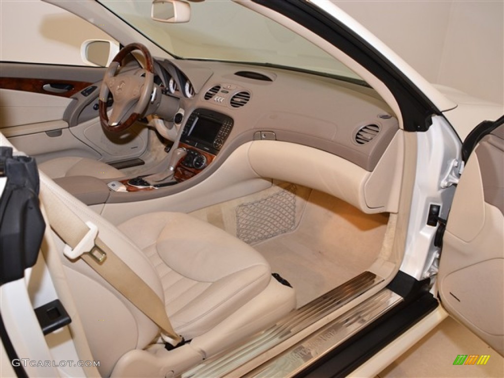 Stone Interior 2009 Mercedes-Benz SL 550 Roadster Photo #54501503