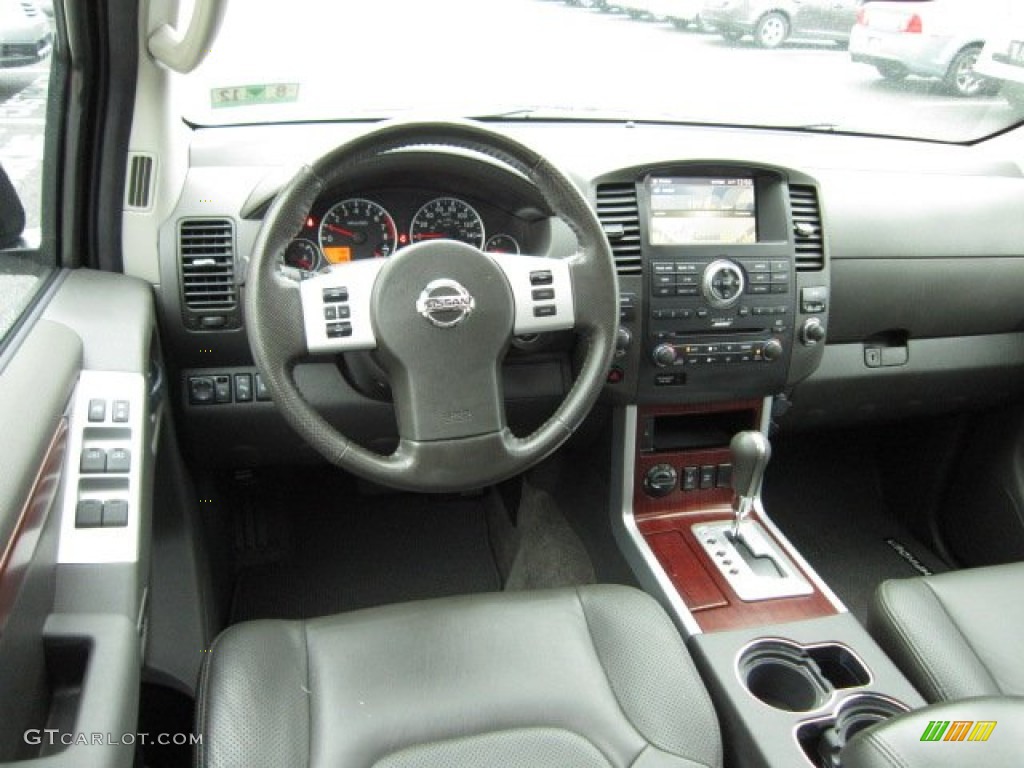 2010 Nissan Pathfinder LE 4x4 Graphite Dashboard Photo #54502010
