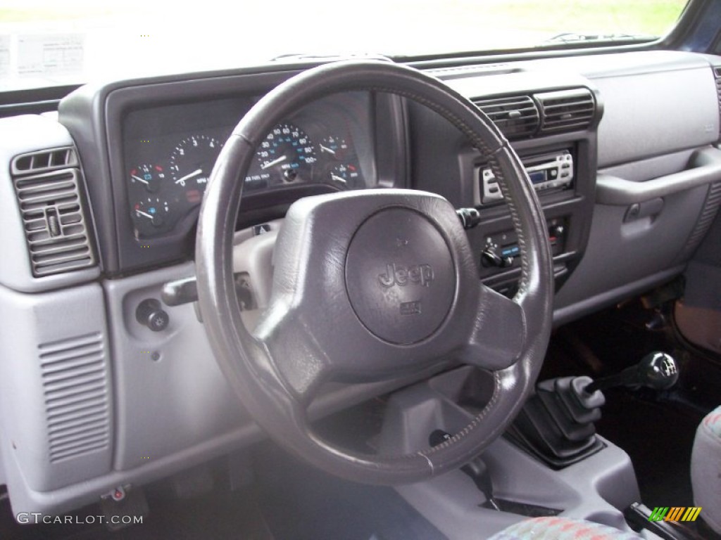 1997 Jeep Wrangler SE 4x4 Gray Dashboard Photo #54507671