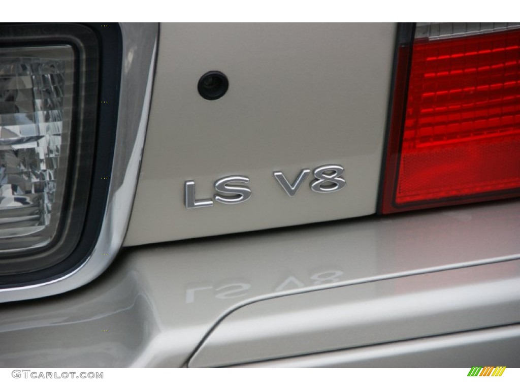 2005 Lincoln LS V8 Marks and Logos Photo #54507941