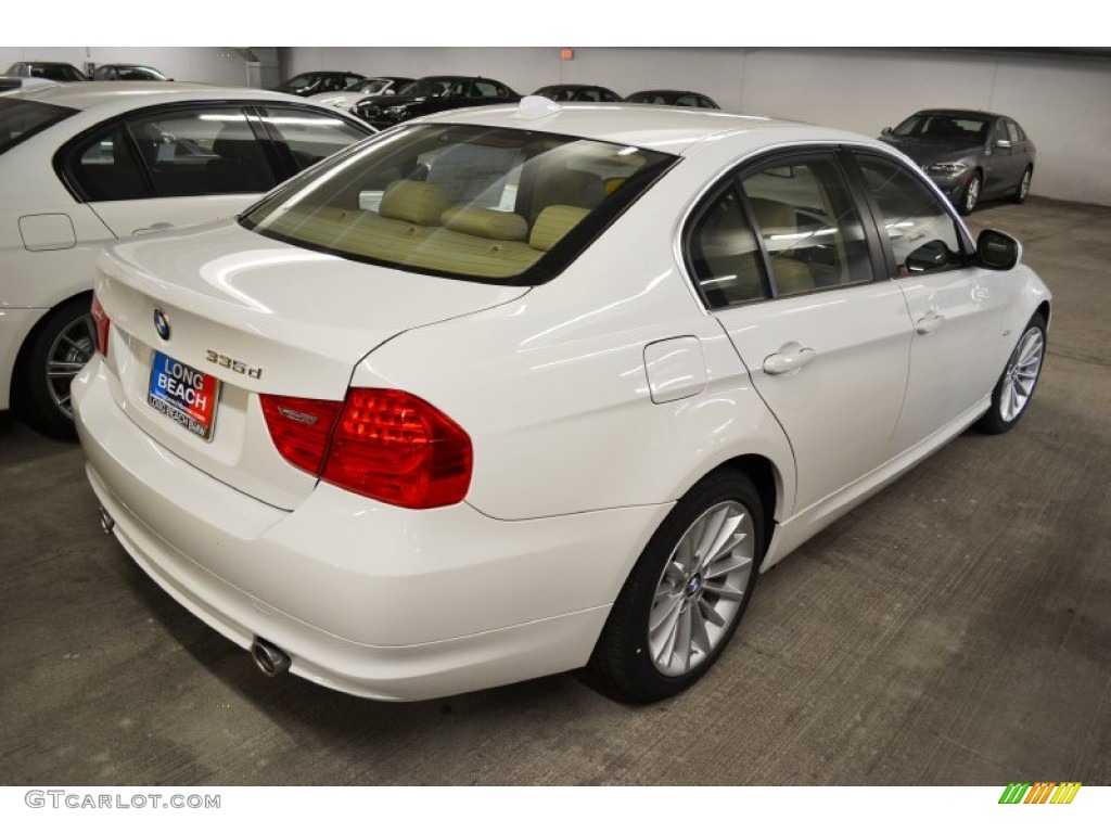 2011 3 Series 335d Sedan - Alpine White / Beige Dakota Leather photo #3