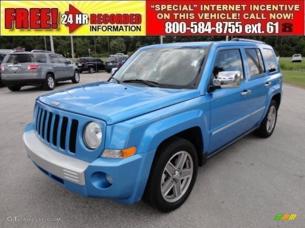 Surf Blue Pearl Jeep Patriot