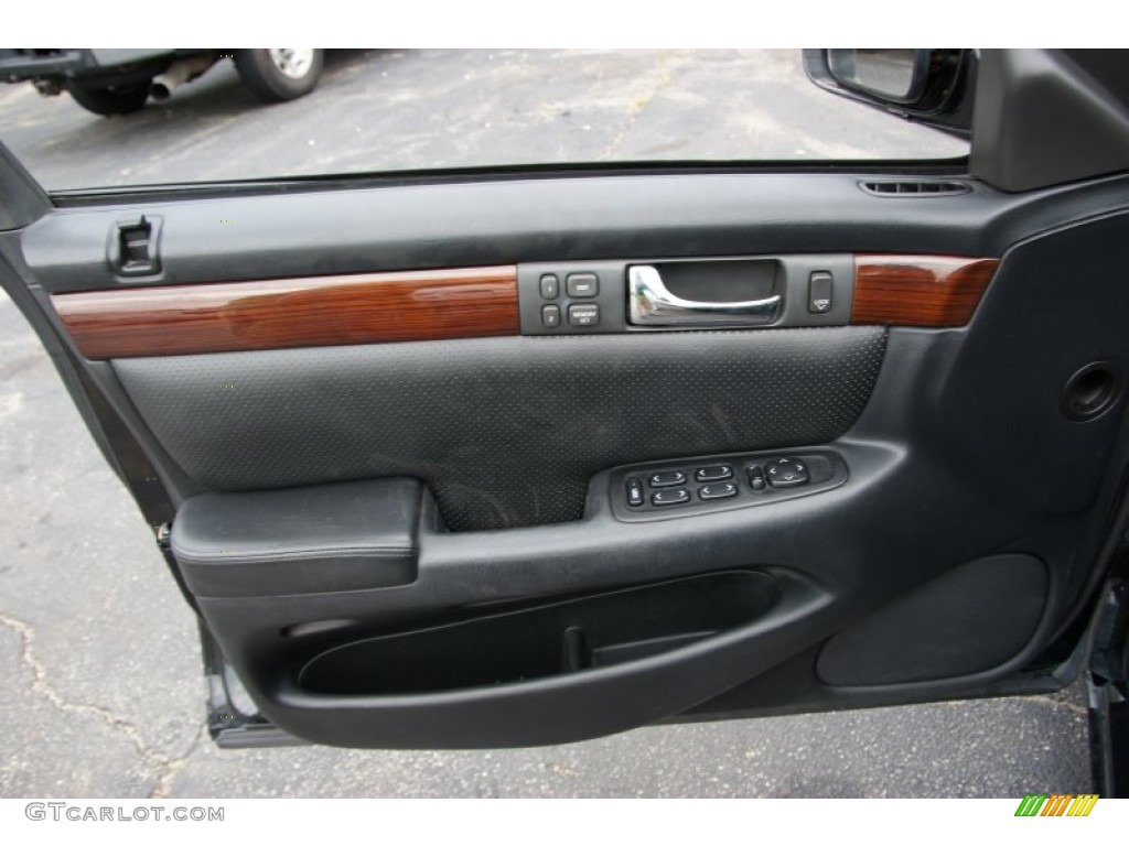 2002 Cadillac Seville STS Door Panel Photos
