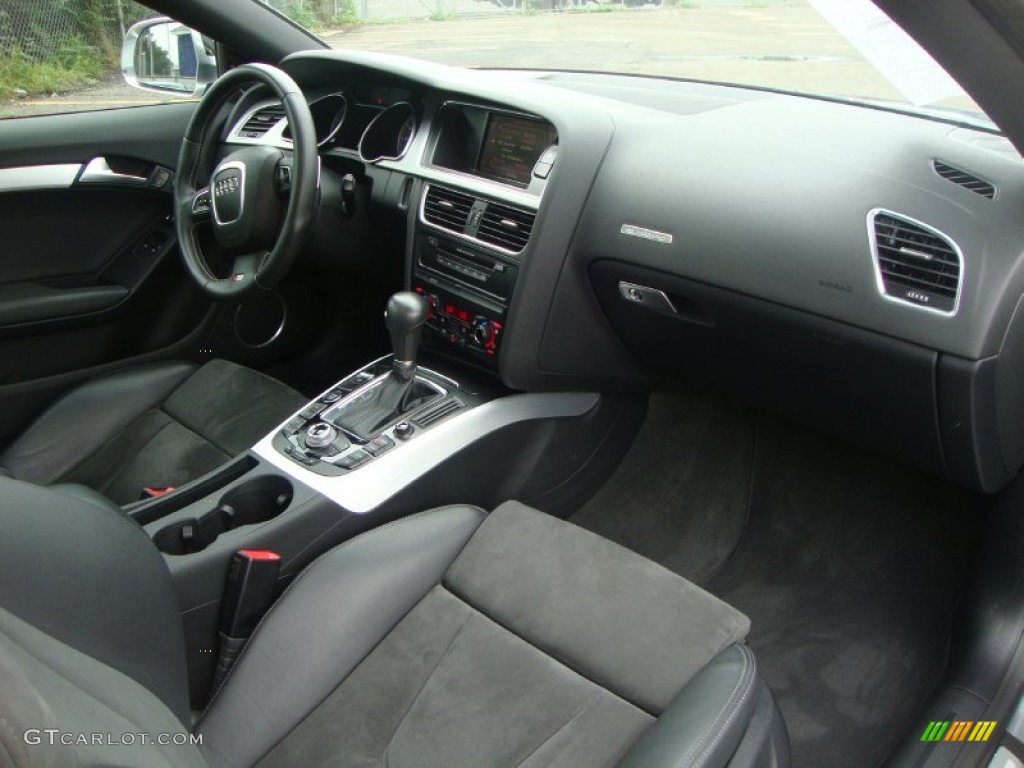 2009 Audi S5 4.2 quattro Black Silk Nappa Leather Dashboard Photo #54511778